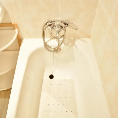 Estudio Con Encanto En El Casco Antiguo De Apartamento Valencia