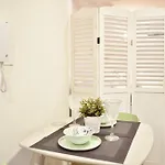 Estudio Con Encanto En El Casco Antiguo De 公寓 *